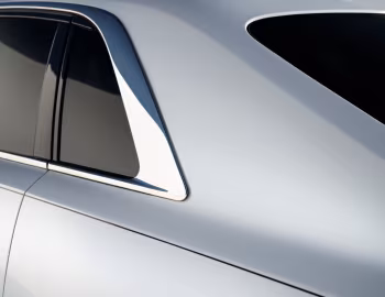 Rolls-Royce Ghost [UK-spec] '2020–24