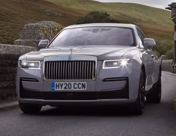 Rolls-Royce Ghost [UK-spec] '2020–24