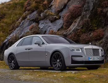Rolls-Royce Ghost [UK-spec] '2020–24