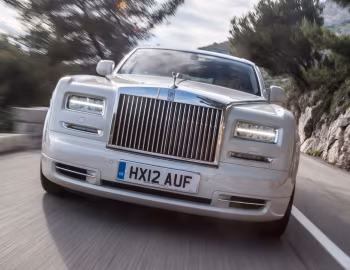 Rolls-Royce Phantom [UK-spec] '06.2012–17
