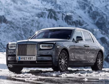 Rolls-Royce Phantom [UK-spec] '2017–22