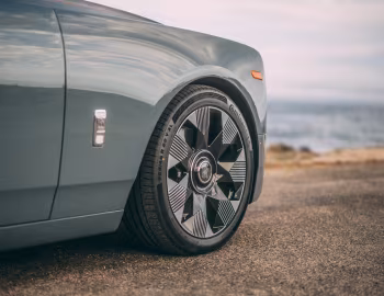 2023–pr. Rolls-Royce Phantom [North America] '2022–pr.