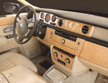 Интерьер 2004–09 Rolls-Royce Phantom [North America] '01.2003–09