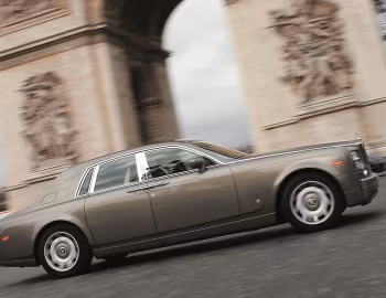 Rolls-Royce Phantom [UK-spec] '02.2003–09