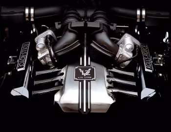 发动机舱 Rolls-Royce Phantom Black Edition '2007