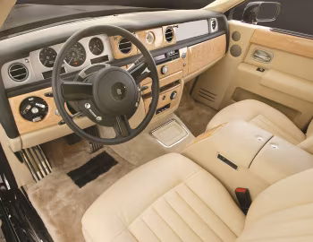 Интерьер 2004–09 Rolls-Royce Phantom [North America] '01.2003–09