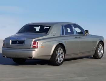 Rolls-Royce Phantom [UK-spec] '06.2012–17