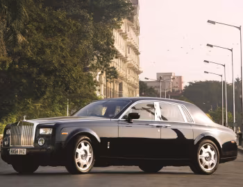 Rolls-Royce Phantom [UK-spec] '02.2003–09