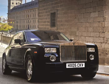 Rolls-Royce Phantom [UK-spec] '02.2003–09