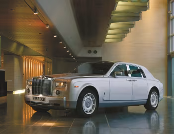 Rolls-Royce Phantom [UK-spec] '02.2003–09