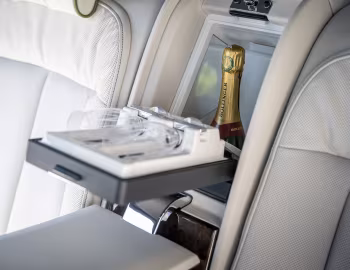 Intérieur Rolls-Royce Phantom EWB "The Aristocrat" [Worldwide] '2022–pr.
