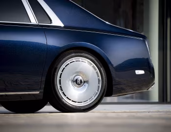 Rolls-Royce Phantom EWB [Worldwide] '2022–pr.
