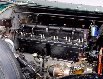 Sous la capuche Rolls-Royce Phantom I by Smith & Waddington '1926