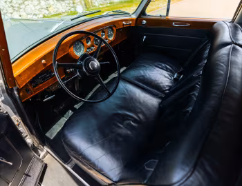 Передня панель 1964 Rolls-Royce Phantom V Limousine [LHD] (5LVB11)