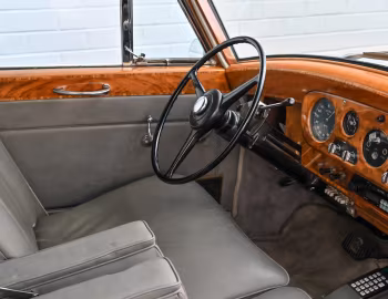 Интерьер 1960 Rolls-Royce Phantom V Limousine [LHD] (5LAT20)