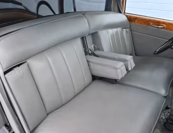 Интерьер 1960 Rolls-Royce Phantom V Limousine [LHD] (5LAT20)