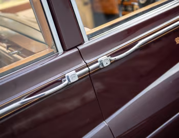 1961 Rolls-Royce Phantom V Limousine [RHD] (5BX16)