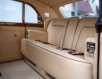 Interior 1961 Rolls-Royce Phantom V Limousine [RHD] (5BX16)