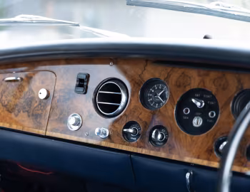 Інтер'єр 1970 Rolls-Royce Phantom VI Limousine [RHD] (PRH4586)