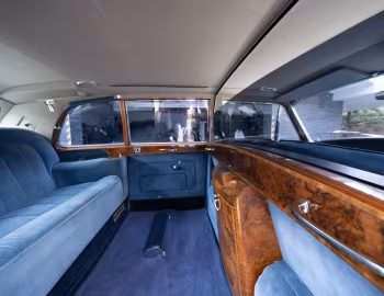 Інтер'єр 1970 Rolls-Royce Phantom VI Limousine [RHD] (PRH4586)