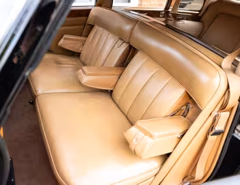 Interior Rolls-Royce Phantom VI Limousine [RHD] (PRH4661) '1971