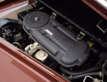 Under the hood 1976 Rolls-Royce Phantom VI Limousine [LHD] (PRX4867)