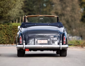 1957 Rolls-Royce Silver Cloud Drophead Coupe Mulliner [RHD] (SBC118)