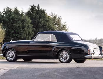 1957 Rolls-Royce Silver Cloud Drophead Coupe Mulliner [RHD] (SBC118)