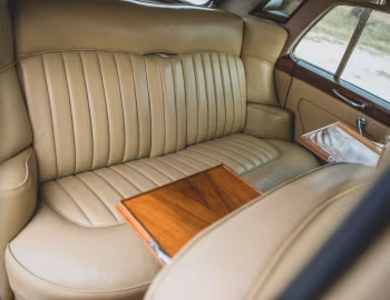 Интерьер 1959 Rolls-Royce Silver Cloud Saloon [LHD] (LSKG125)