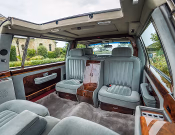 Intérieur Rolls-Royce Silver Spirit Emperor State Landaulet by Hooper (KCH26441) '1991