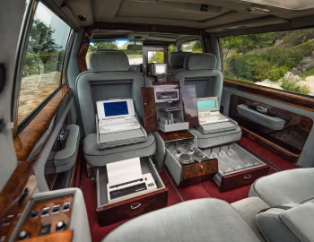 Intérieur Rolls-Royce Silver Spirit Emperor State Landaulet by Hooper (KCH26441) '1991