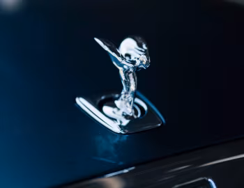 Маскот Rolls-Royce Spectre [Japan] '2024–н.ч.