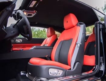 Інтер'єр 2016 Rolls-Royce Wraith "Black Badge" [North America] '2016
