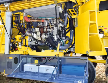 Under The Hood ROPA Maus 6 '2021–pr.