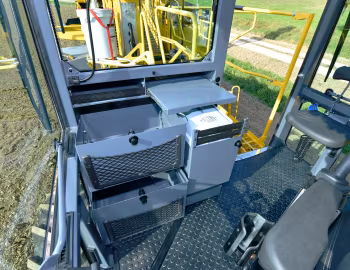 Interior ROPA Maus 6 '2021–pr.
