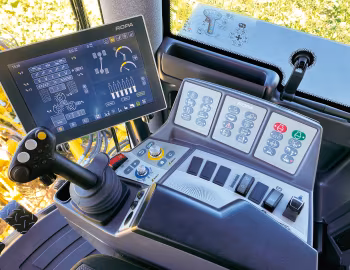 Interior ROPA Panther 2S '2021–pr.