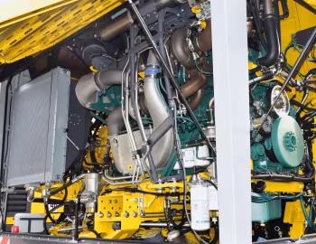 Under The Hood ROPA Tiger 6S '2019–pr.