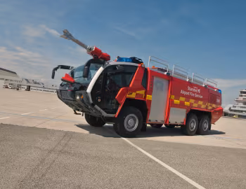 Rosenbauer Panther 6×6 ARFF [UK-spec] (#1000) '05.2012