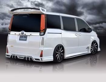 Rowen Toyota Voxy '01.2014–06.2017