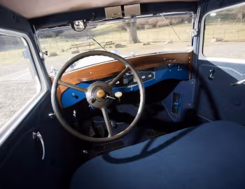 Торпедо 1930 Ruxton Model C Sedan