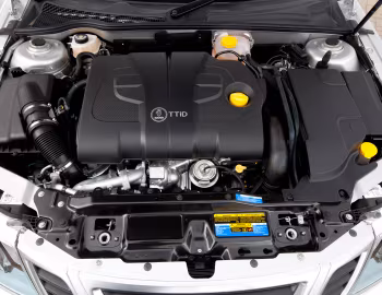 Під капотом Saab 9-3 Griffin Aero SportCombi [UK-spec] '2011