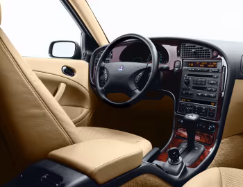 Передня панель 1999–2001 Saab 9-5 SE Sedan [North America] (YS3E) '1998–2001