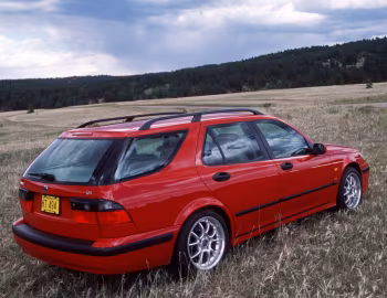 2000–01 Saab 9-5 Aero Wagon [North America] (YS3E) '1999–2001
