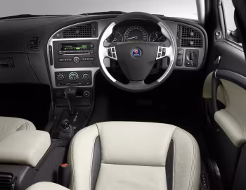 Передня панель Saab 9-5 Aero Sedan [UK-spec] '2005–09