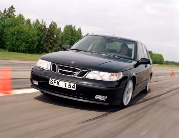 Saab 9-5 Aero Sedan '2001–02