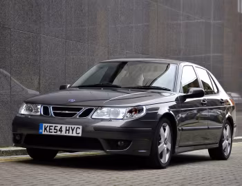 Saab 9-5 Aero Sedan [UK-spec] '2003–05