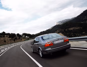 Saab 9-5 Aero Sedan [Worldwide] '2003–05