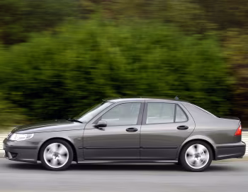 Saab 9-5 Aero Sedan [UK-spec] '2003–05