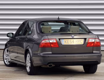 Saab 9-5 Aero Sedan [UK-spec] '2003–05