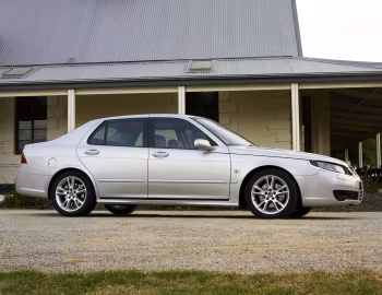 Saab 9-5 Aero Sedan [UK-spec] '2005–09